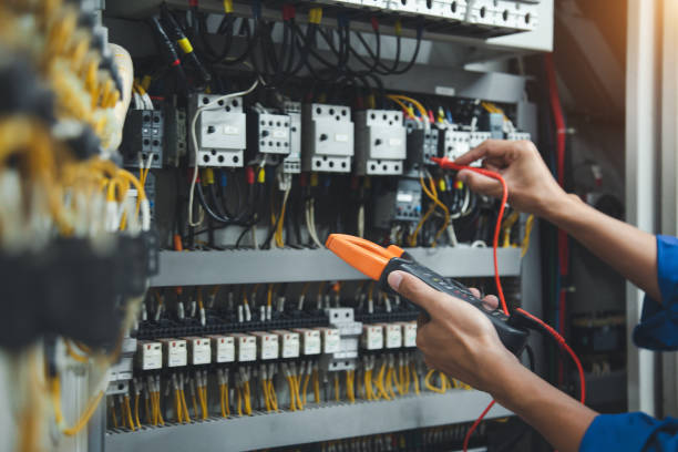 Best Electrical Contractors for Businesses  in Little Chute, WI